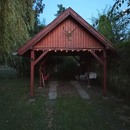 Prázdninový dům Elod Nyaralohaz Balatonberény